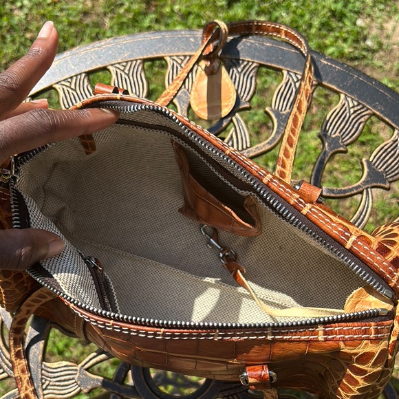 Dooney & Bourke Brown Crocodile Embossed Shoulder Bag - Picture 9 of 11